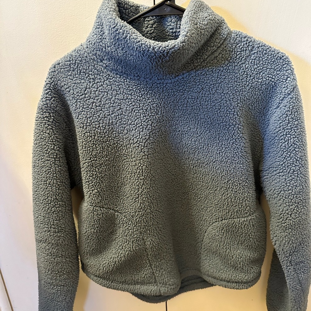 All In Motion Women’s Cozy Cowl Neck Cropped Pullover